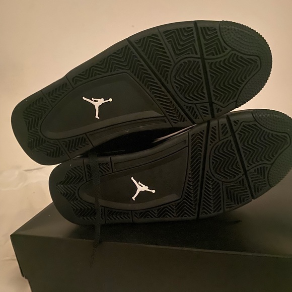 Jordan black cat 4s main image 4